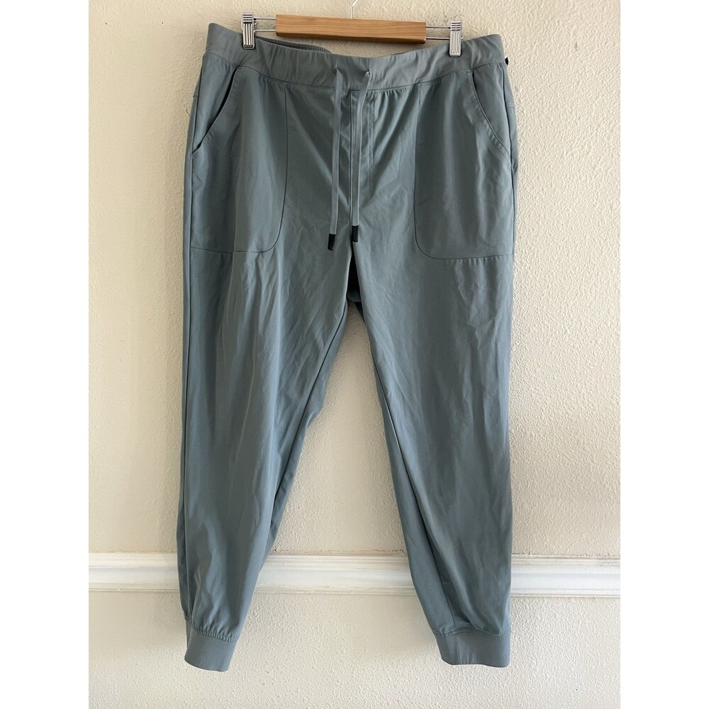VRST Sage Green Stretch Tech Drawstring Tapered Leg Gym Joggers Mens XL Sporty